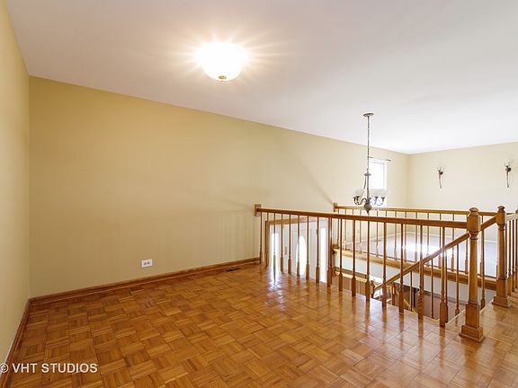 3rd image of 112 Allentown Ct