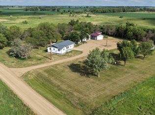 46822 279th St, Lennox, SD 57039