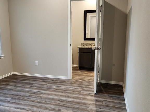 3rd image of 11682 Vistawood St