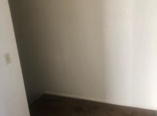 1050 E Avenue Q3, Palmdale, CA 93550