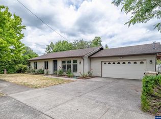 2115 S 5th St, Lebanon, OR 97355