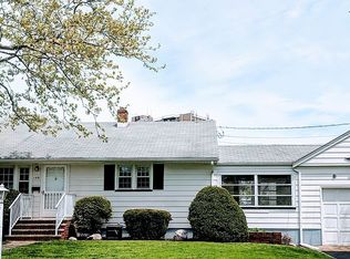 159 Runyon Ave, Somerset, NJ 08873