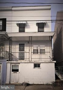 312 Arnot St, Saint Clair, PA, 17970