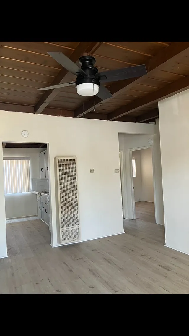 3572 Helix St — Photo 3