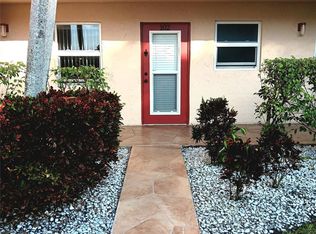 1030 W Country Club Dr #102, Pompano Beach, FL 33063