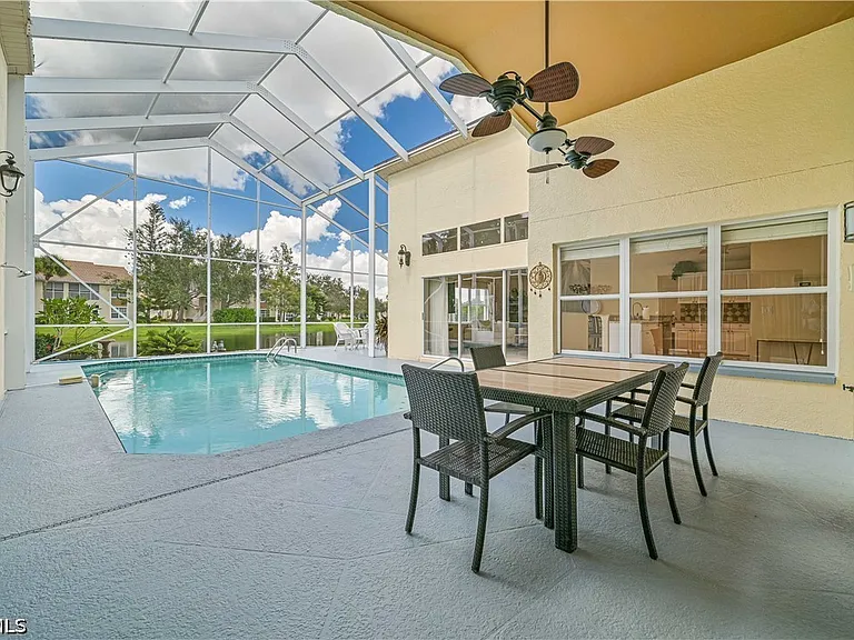 14980 Lake Olive Dr — Photo 2