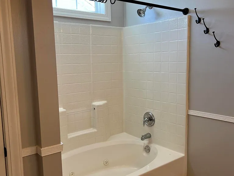 2600 Saddleback Dr #B — Photo 24