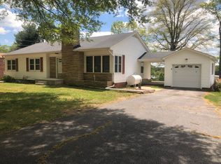 228 Teague Town Rd, Taylorsville, NC 28681