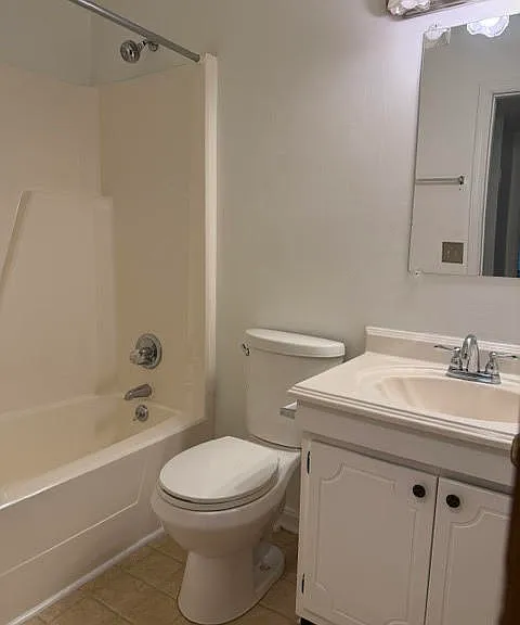 3479 Sutherland Dr — Photo 7