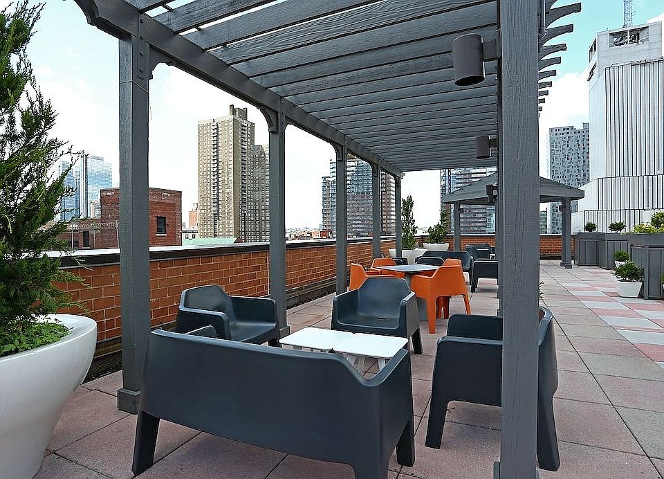 1st image of 410 W 53rd St APT 317