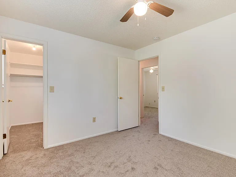 16176 E Bates Dr — Photo 17