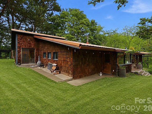 4th image of 250 Potato Branch Rd