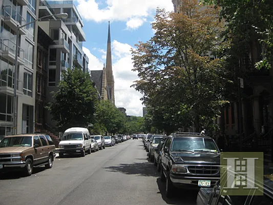 Rented by Halstead Real Estate | media 47