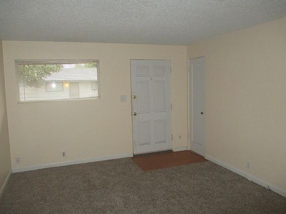 3rd image of 8420 Lawndale Ave SW