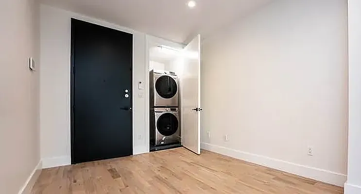 Rented by Brooklyn Group | media 4