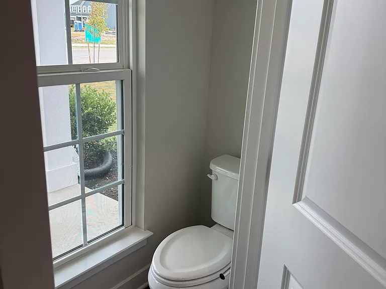 116 Ryker Rd W — Photo 13