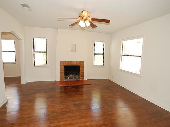 2nd image of 1921 W Bristol Ave