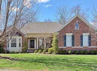 1018 Westgate Pl, Windy Hills, KY 40207