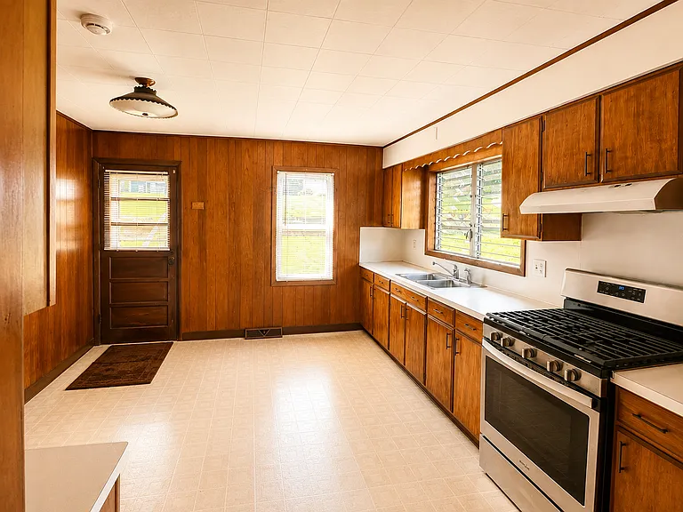 14895 N Barton Lake Dr — Photo 8