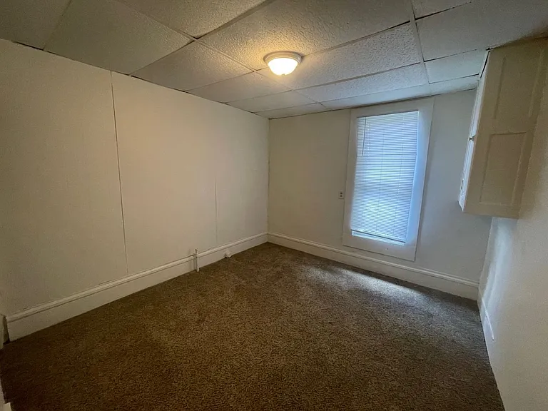 1901 E Superior St — Photo 10
