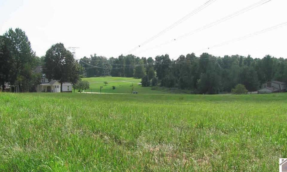 1st image of 535 Fairview Dr