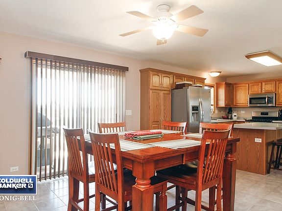 Kitchen / Breakfast Room
