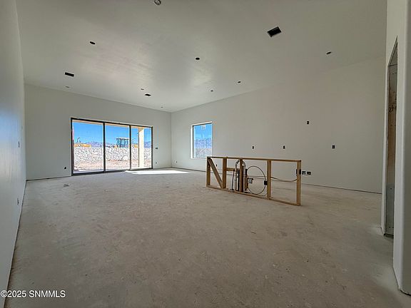 4th image of 7710 San Eduardo St