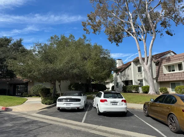 245 Green Lea Pl, Thousand Oaks, CA 91361