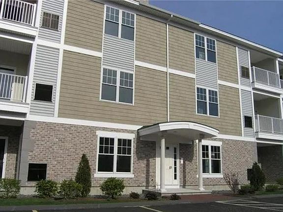 2nd image of 200 Roger Williams Ave Unit 411