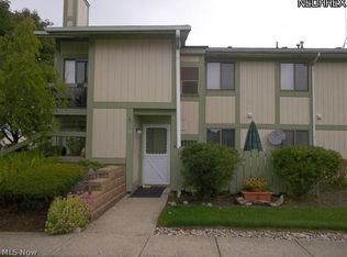 9040D Portage Pointe Dr #D, Streetsboro, OH 44241