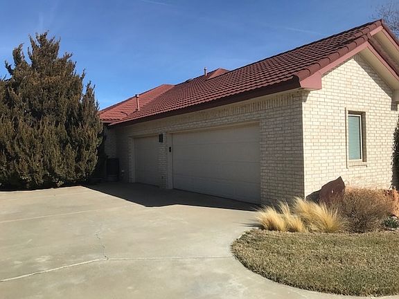 2nd image of 2104 Plains Ave