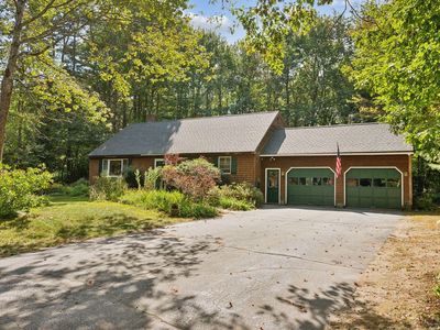 33 Eider Lane, Topsham, ME, 04086