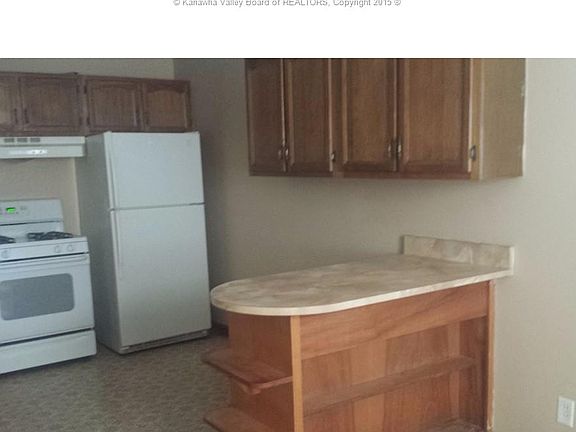 3rd image of 2513 Jefferson Ave
