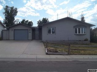 2914 Pheasant Dr, Casper, WY 82604