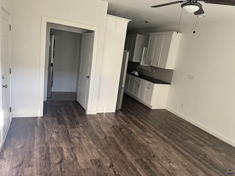 102 Leisure Pointe Cv — Photo 2