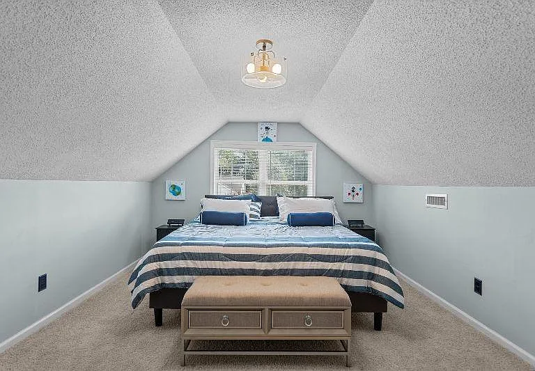 4401 Southfield Ct — Photo 13