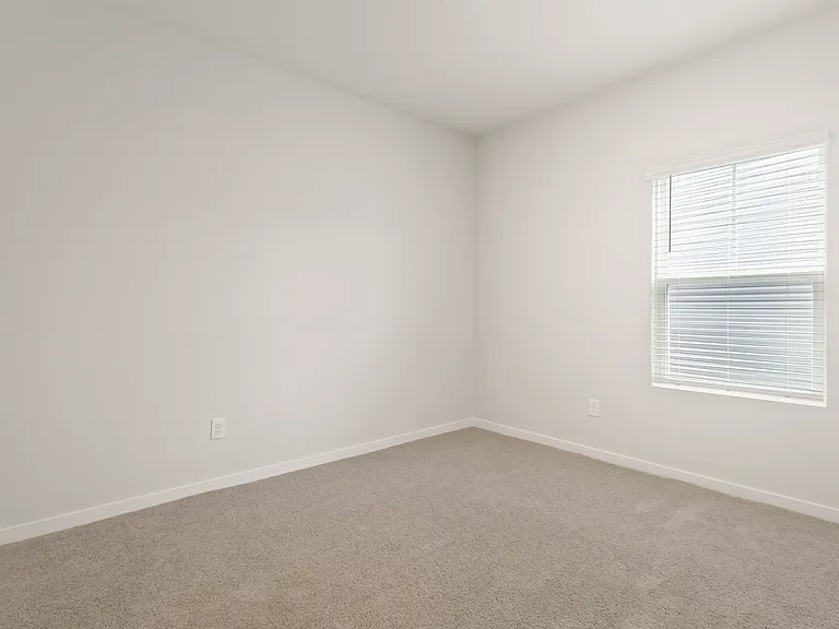 954 Sherwood Loop — Photo 28