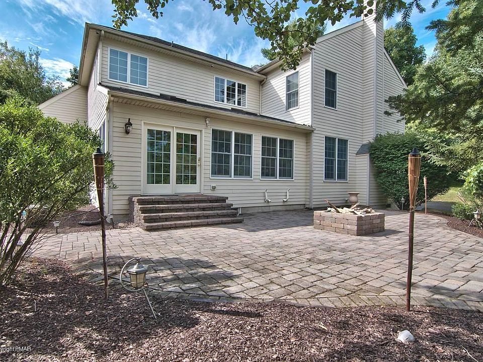 353 Great Bear Way Rd, East Stroudsburg, PA 18302 Zillow