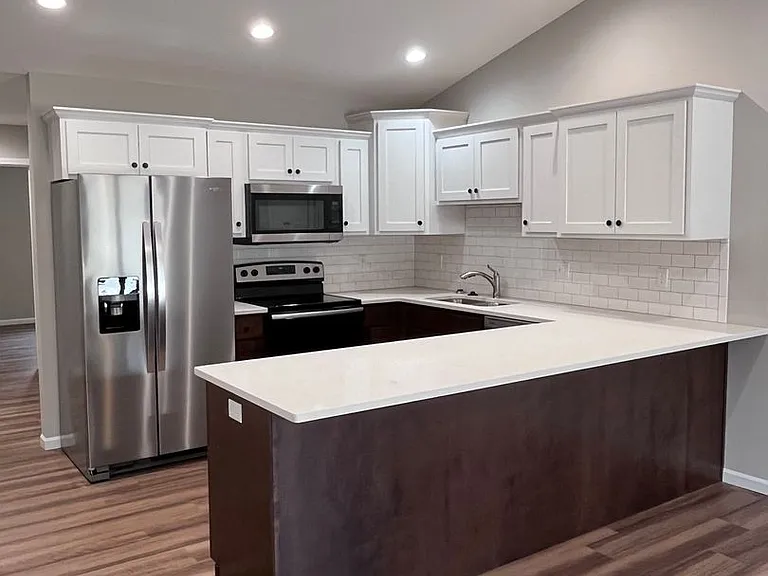 1803 Saint Mathews St — Photo 14