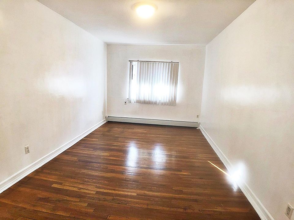 1st image of 8649 25th Ave #1A