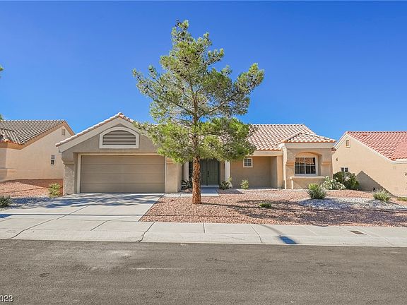 3rd image of 9220 Yucca Blossom Dr
