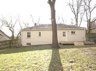 4824 W 99th St, Overland Park, KS 66207