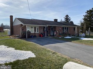 8032 White Church Rd, Shippensburg, PA 17257