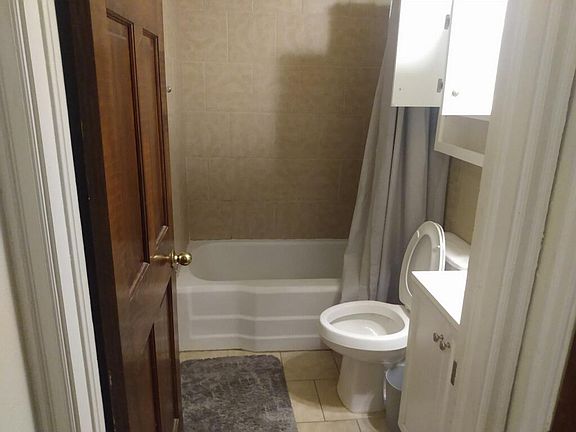 3rd image of 3208 McCart Ave #A