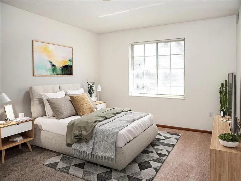 Creekside Apartments — Photo 25