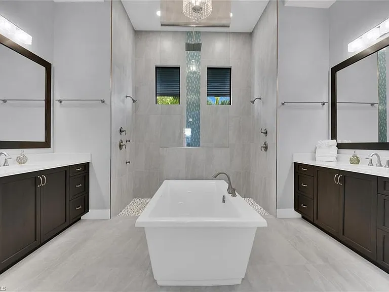 1621 Begonia Ct — Photo 26