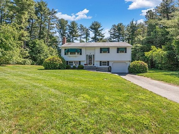 2nd image of 10 Carmel Dr