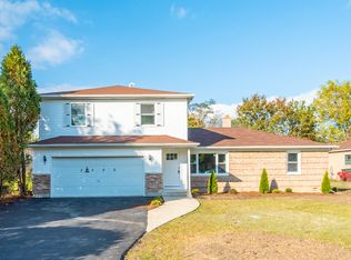 3500 Linneman St, Glenview, IL