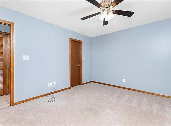 4th image of 7440 Nall Ave