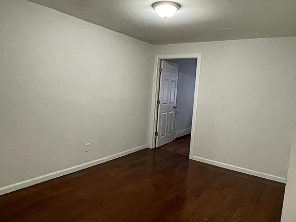5th image of 859 E 223rd St APT 1
